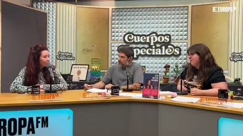 Carmen Romero presenta 'Esto no está pasando': "Hablar del suicido y normalizarlo sería una buena prevención" Carmen Romero presenta 'Esto no está pasando': "Hablar del suicido y normalizarlo sería una buena prevención"
