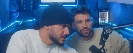 Gerard Piqué con el influencer francés AmineMaTue Gerard Piqué con el influencer francés AmineMaTue