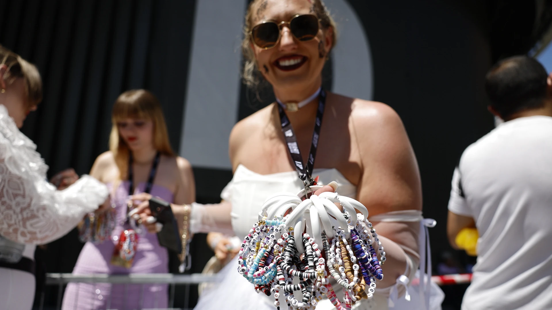 La asombrosa historia de Lainey: 1500 euros en viajar de EEUU a Madrid para ver a Taylor Swift La asombrosa historia de Lainey: 1500 euros en viajar de EEUU a Madrid para ver a Taylor Swift
