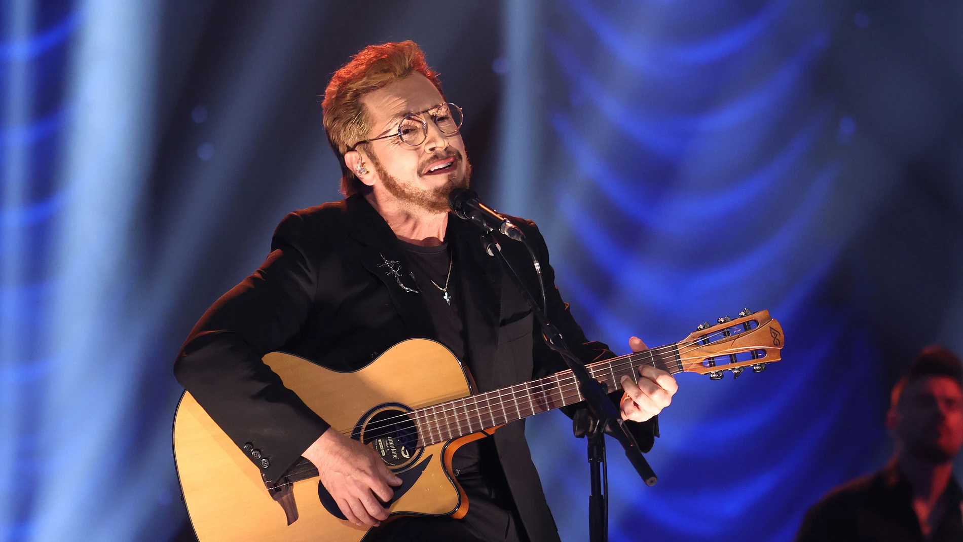 David Bustamante, directo al corazón: conmueve con ‘Que lloro’ de Sin bandera  David Bustamante, directo al corazón: conmueve con ‘Que lloro’ de Sin bandera