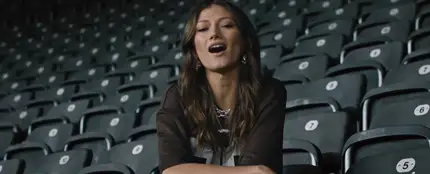 Leony, la artista alemana que interpreta el himno oficial de la Eurocopa 2024 Leony, la artista alemana que interpreta el himno oficial de la Eurocopa 2024
