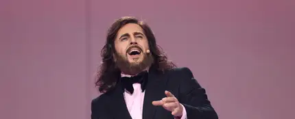La memorable imitación de David Bustamante como Camilo Sesto cantando ‘Jamás’ La memorable imitación de David Bustamante como Camilo Sesto cantando ‘Jamás’