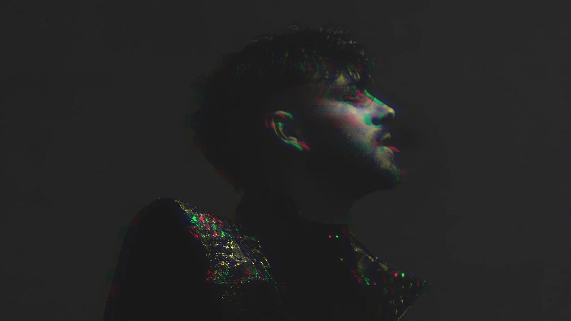 Portada de 'Dicotomía', el segundo álbum de Agoney Portada de 'Dicotomía', el segundo álbum de Agoney