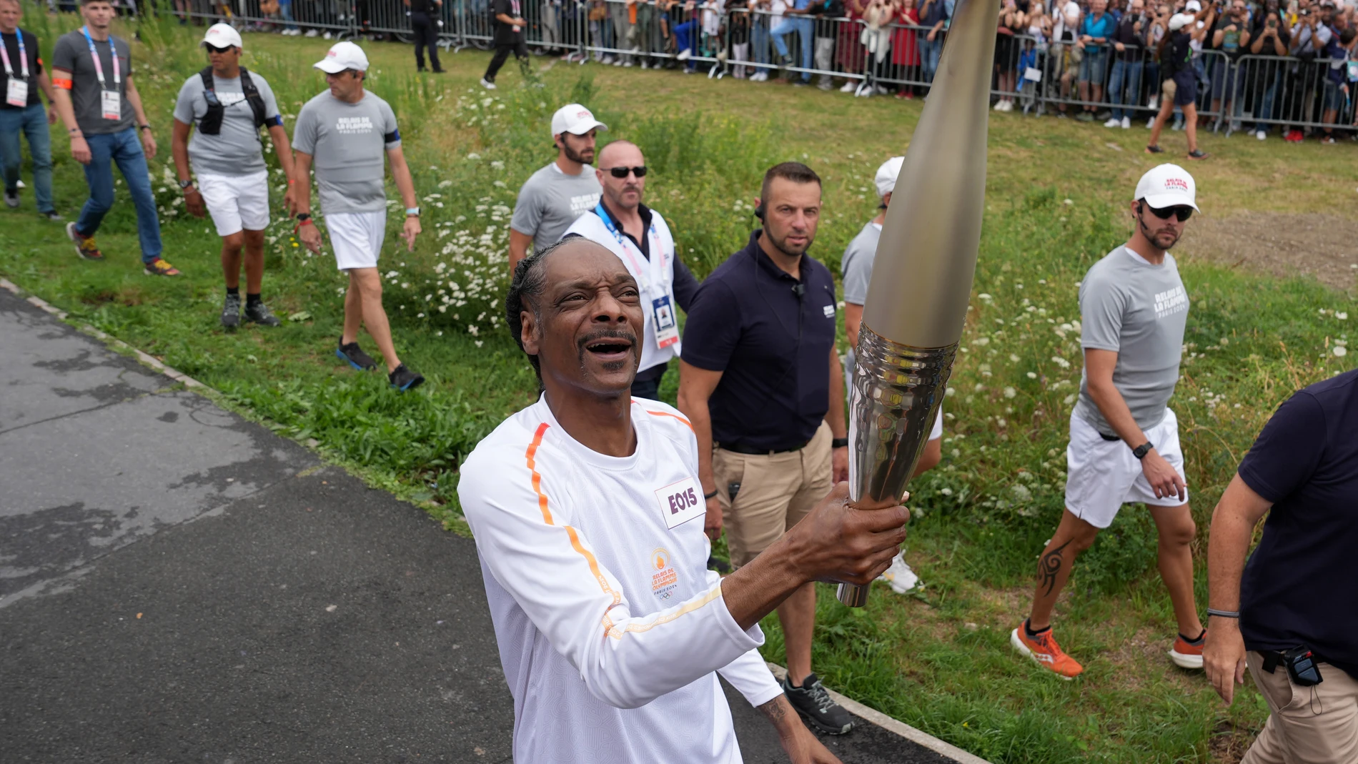 Snoop Doog con la antorcha de los Juegos Olímpicos de París 2024 Snoop Doog con la antorcha de los Juegos Olímpicos de París 2024
