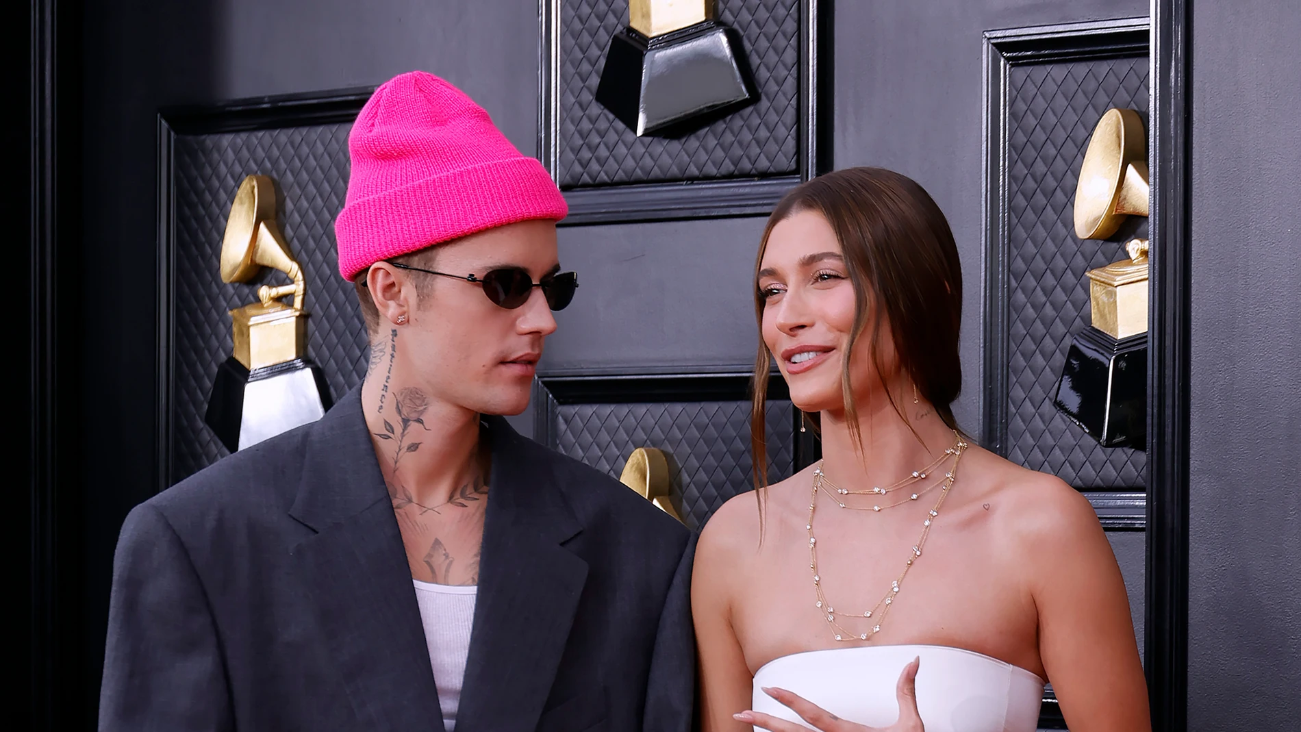 Justin Bieber y Hailey Bieber Justin Bieber y Hailey Bieber