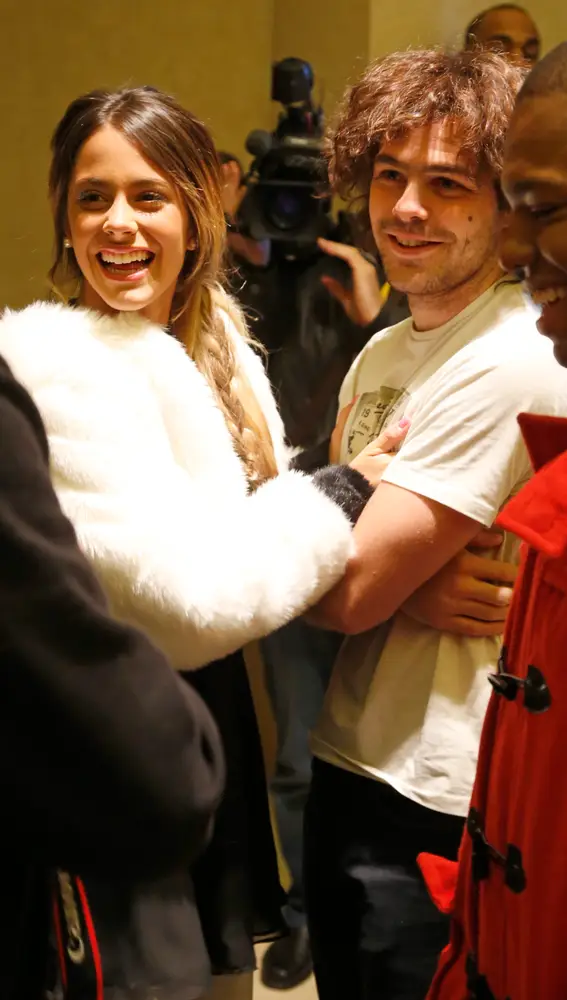 Tini Stoessel y Peter Lanzani Tini Stoessel y Peter Lanzani