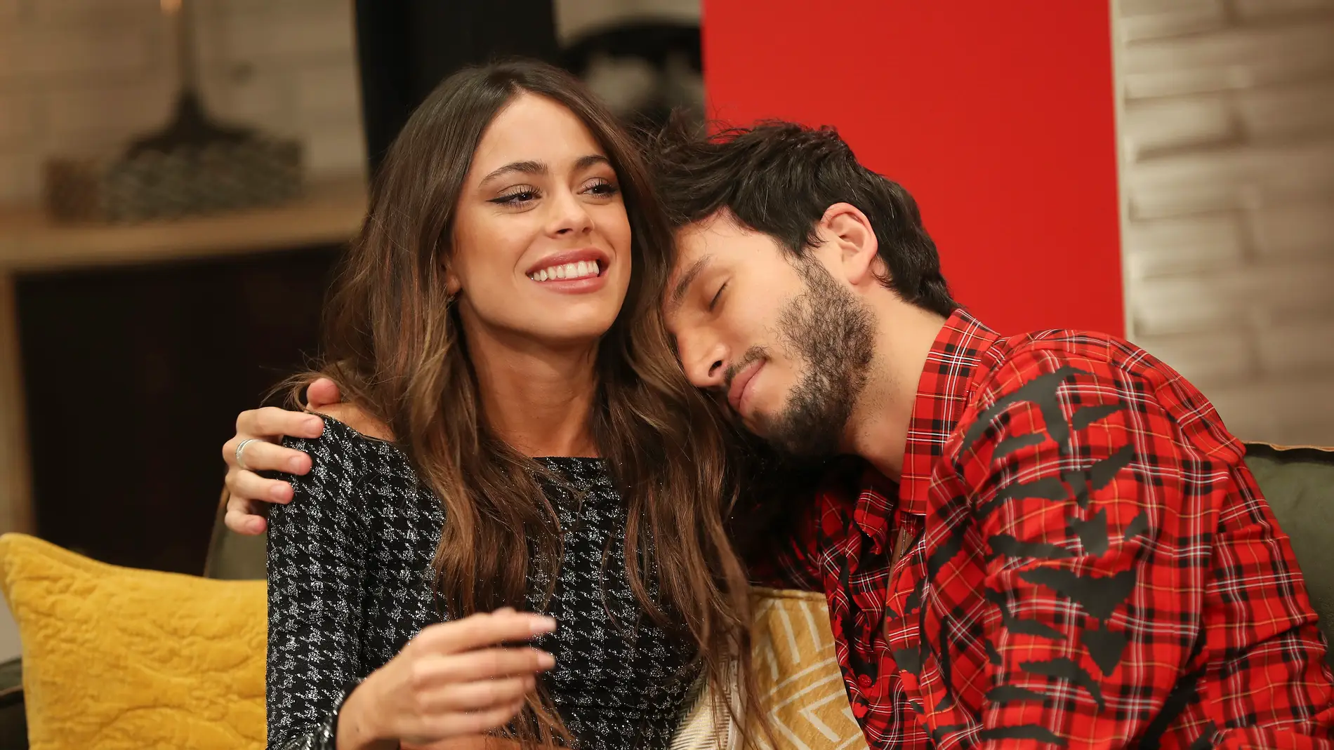 Tini Stoessel y Sebastián Yatra Tini Stoessel y Sebastián Yatra