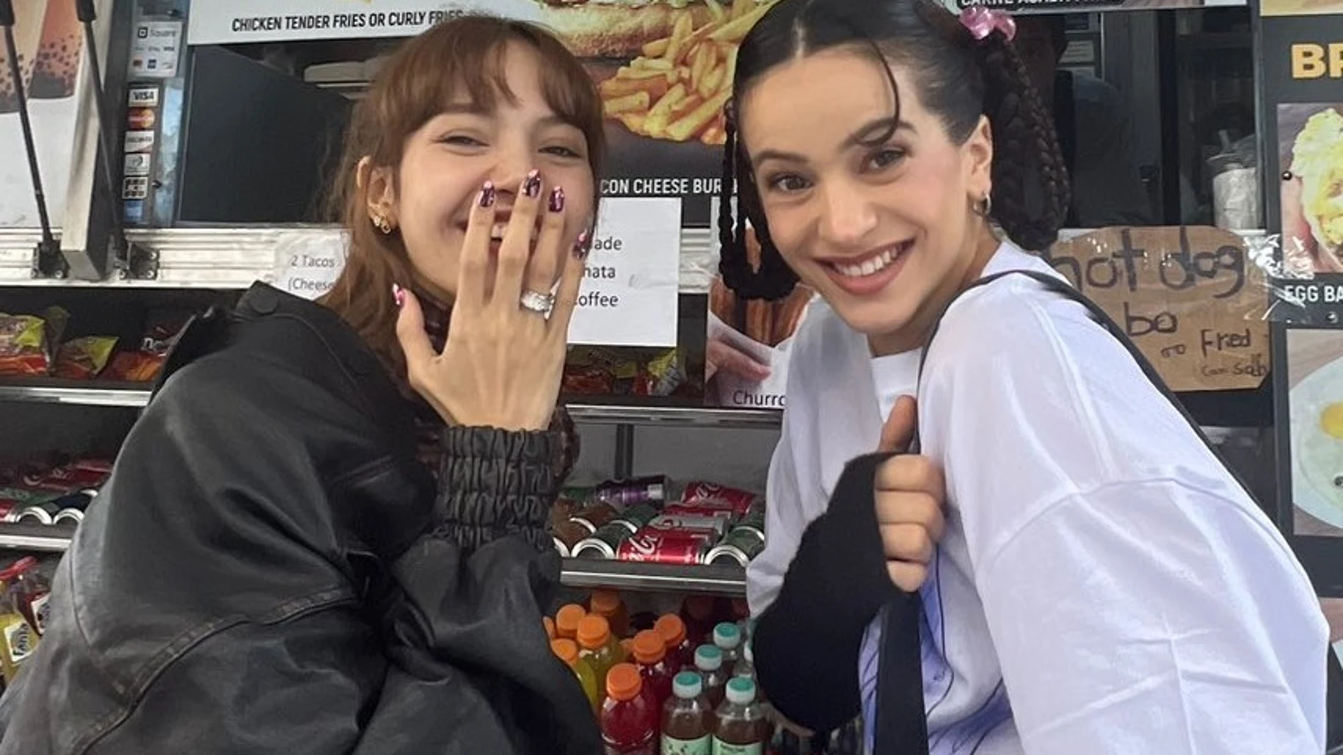 Lisa y Rosalía Lisa y Rosalía