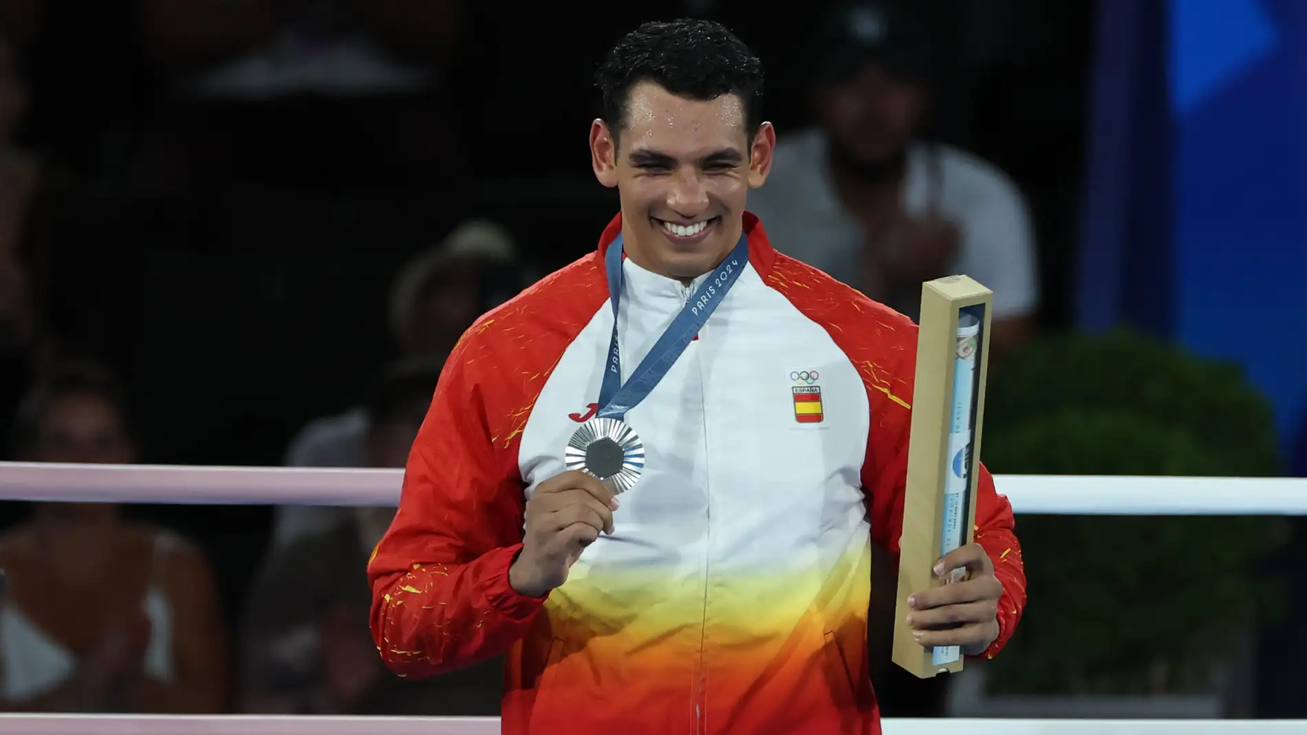 Ayoub Ghadfa sucumbe ante Bakhodir Jalolov y finalmente se queda la plata en +92 kg Ayoub Ghadfa sucumbe ante Bakhodir Jalolov y finalmente se queda la plata en +92 kg