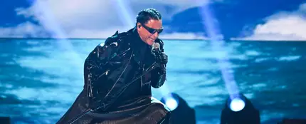 Elvis Crespo Elvis Crespo