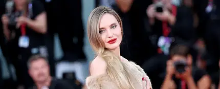 Angelina Jolie Angelina Jolie