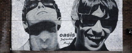 Mural de Oasis en M&aacute;nchester