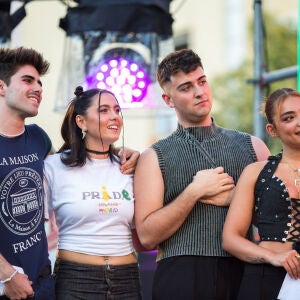 Martin Urrutia, Chiara Oliver, Juanjo Bona y Violeta