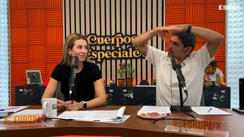 Eva Soriano y Nacho García en Cuerpos especiales Eva Soriano y Nacho García en Cuerpos especiales