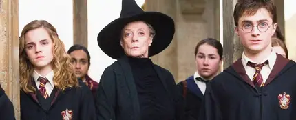 Emma Watson, Maggie Smith y Daniel Radcliffe en 'Harry Potter' Emma Watson, Maggie Smith y Daniel Radcliffe en 'Harry Potter'