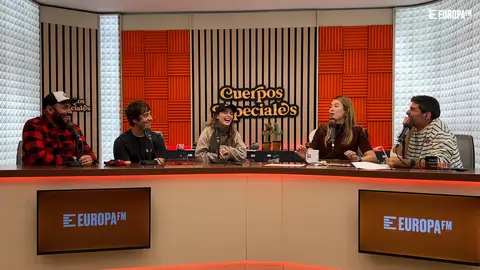 La La Love You en Cuerpos especiales La La Love You en Cuerpos especiales