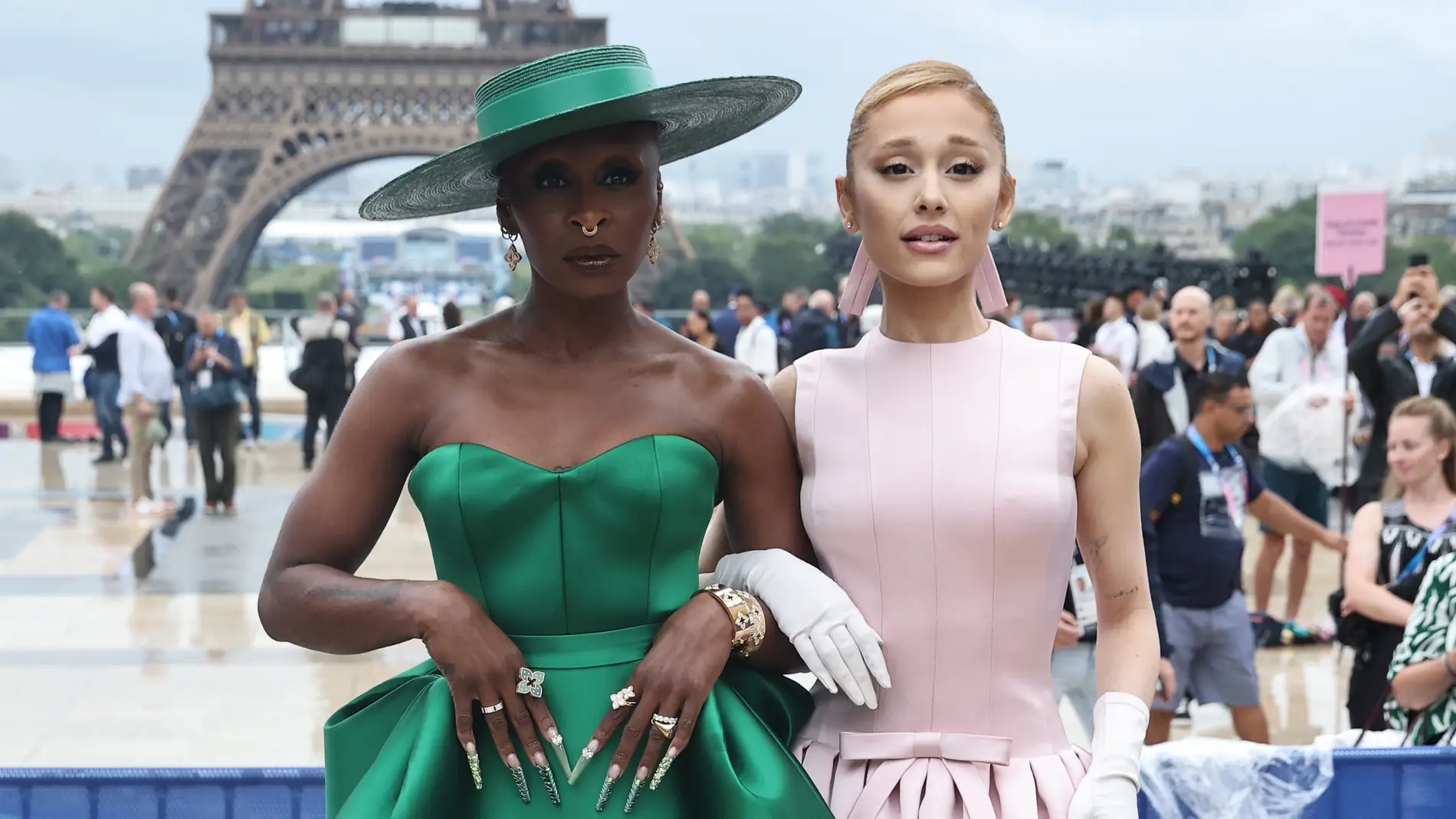 Cynthia Erivo y Ariana Grande en los Juegos Olímpicos de París Cynthia Erivo y Ariana Grande en los Juegos Olímpicos de París