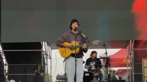 Paul Alone en el MadBlue Paul Alone en el MadBlue