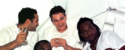 Leonardo DiCaprio y Puff Daddy en una de las fiestas del rapero