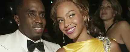 Sean Combs (Puff Daddy) y Beyoncé en 2004 Sean Combs (Puff Daddy) y Beyoncé en 2004