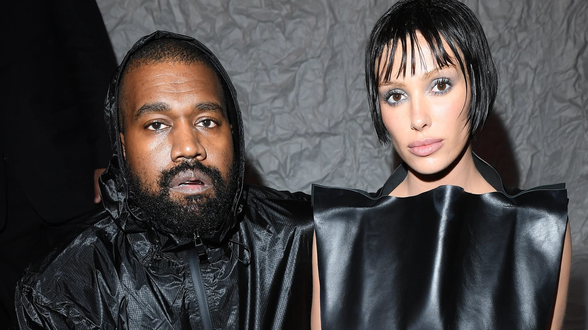Kanye West y Bianca Censori en febrero de 2024 Kanye West y Bianca Censori en febrero de 2024