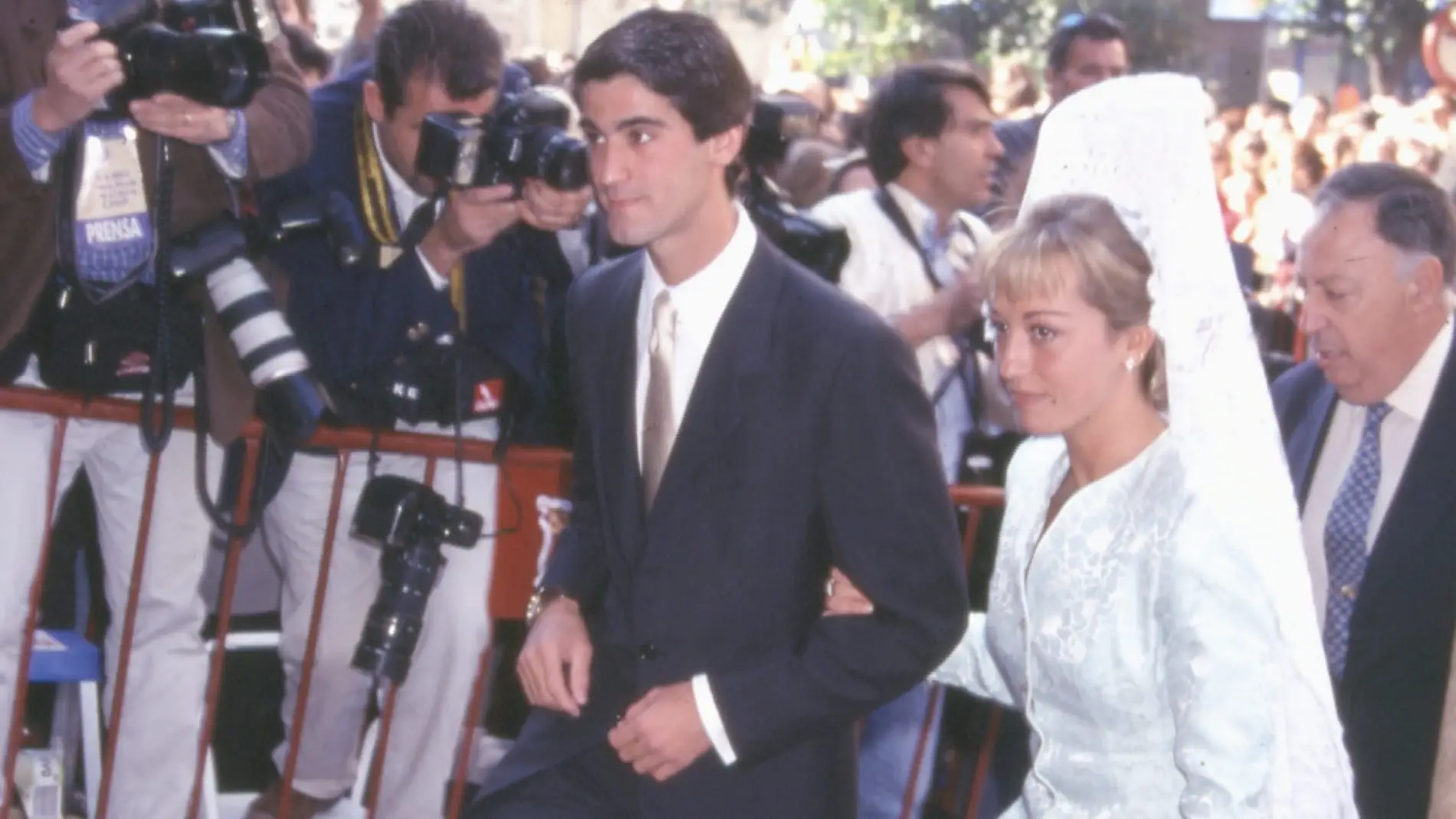 Belén Esteban y Jesulín de Ubrique en en la boda de Francisco Rivera y Eugenia Martínez de Irujo Belén Esteban y Jesulín de Ubrique en en la boda de Francisco Rivera y Eugenia Martínez de Irujo