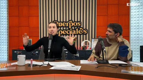 Eva le grita a una nube Eva le grita a una nube