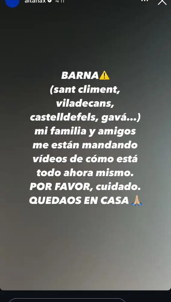 Aitana pidiendo a sus seguidores que se queden en casa por la DANA en Cataluña Aitana pidiendo a sus seguidores que se queden en casa por la DANA en Cataluña