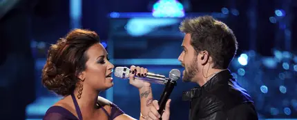 Pablo Alborán y Demi Lovato en los Latin Grammy Pablo Alborán y Demi Lovato en los Latin Grammy