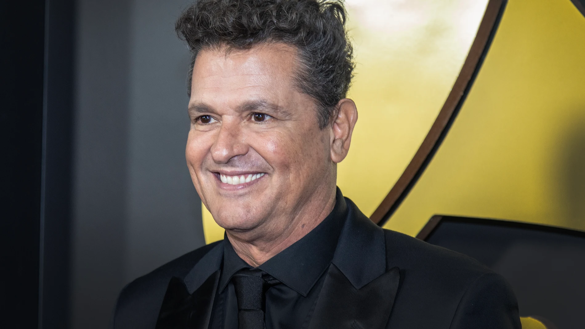 Carlos Vives asiste a la alfombra roja del evento Persona del Año del Latin Grammy en Miami Beach, Florida Carlos Vives asiste a la alfombra roja del evento Persona del Año del Latin Grammy en Miami Beach, Florida