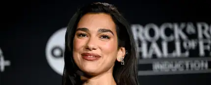 Dua Lipa anuncia el lanzamiento de su próximo trabajo discográfico Dua Lipa anuncia el lanzamiento de su próximo trabajo discográfico