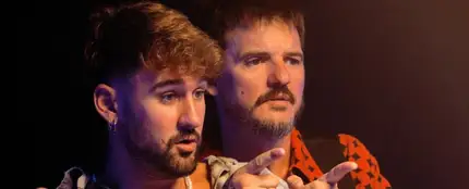 Coque Malla y Dani Fernández, en una imagen promocional de 'Extraterrestre' Coque Malla y Dani Fernández, en una imagen promocional de 'Extraterrestre'