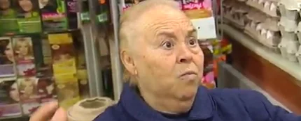 Antonia, la mujer del meme de '¡Ya está aquí la guerra!', fallece a los 81 años Antonia, la mujer del meme de '¡Ya está aquí la guerra!', fallece a los 81 años