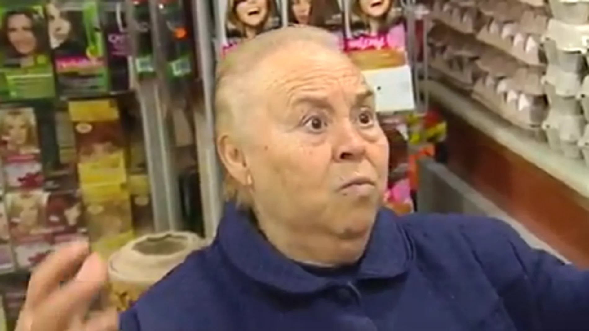 Antonia, la mujer del meme de '¡Ya está aquí la guerra!', fallece a los 81 años Antonia, la mujer del meme de '¡Ya está aquí la guerra!', fallece a los 81 años