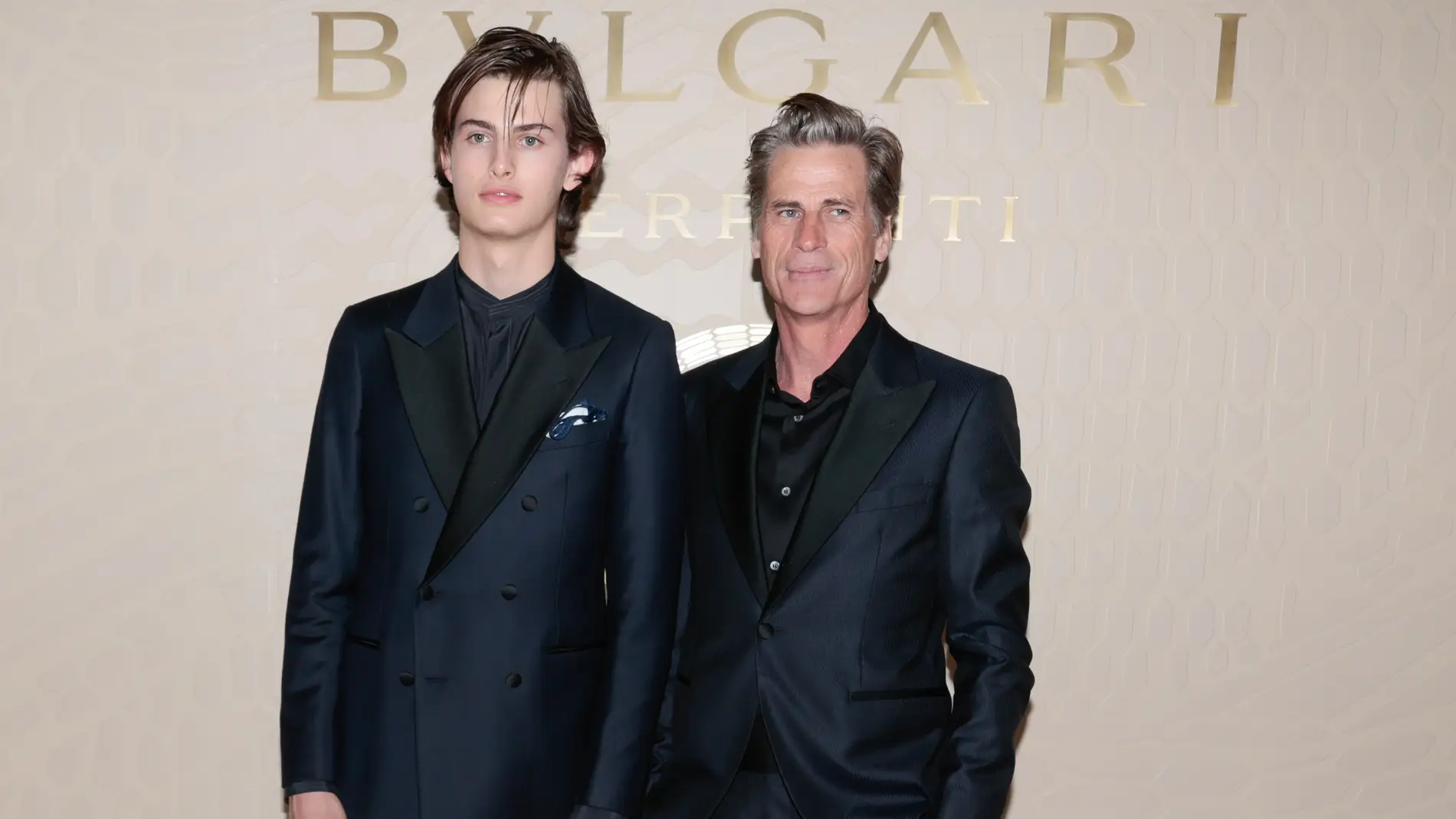 Mark Vanderloo y su hijo Mark Vanderloo Jr. Mark Vanderloo y su hijo Mark Vanderloo Jr.