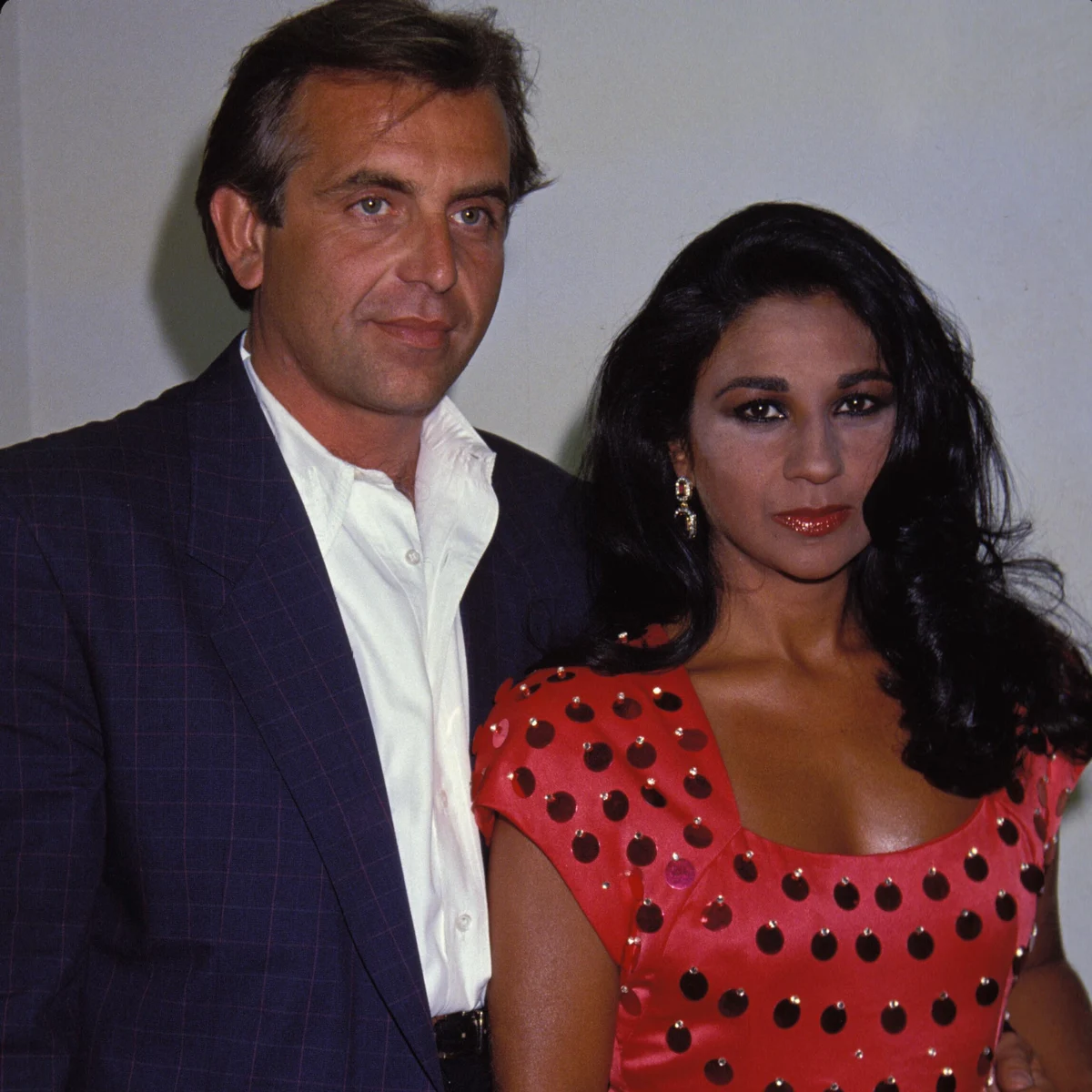 Las parejas conocidas de Lolita Flores: de Paquirri a Guillermo Furiase, el padre de sus hijos Elena y Guillermo | Europa FM