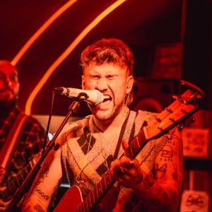 Revive los mejores momentos del Local de Ensayo Europa FM Revive los mejores momentos del Local de Ensayo Europa FM