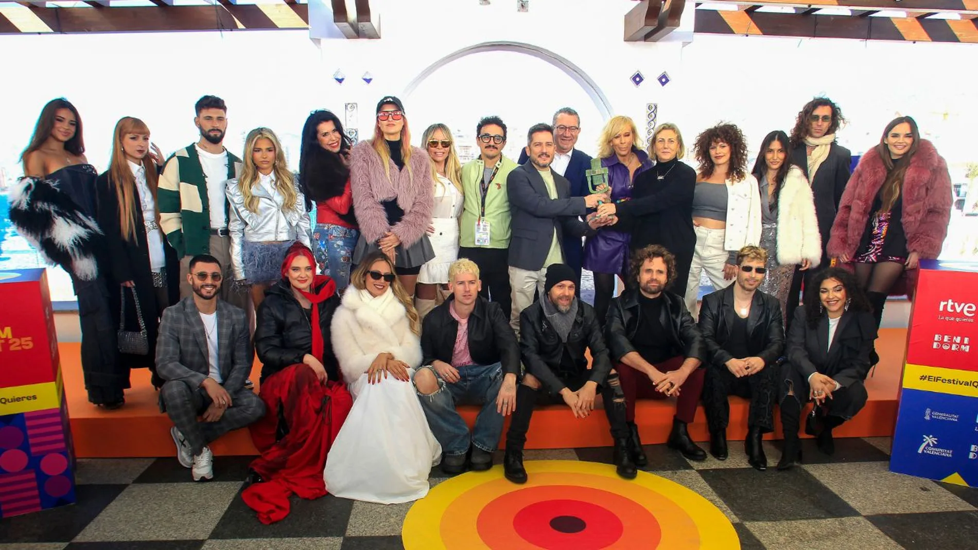 Todos los artistas que participan en el Benidorm Fest 2025 Todos los artistas que participan en el Benidorm Fest 2025