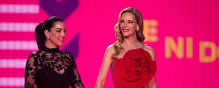 Ruth Lorenzo y Paula Vázquez, en la primera semifinal del Benidorm Fest 2025. Ruth Lorenzo y Paula Vázquez, en la primera semifinal del Benidorm Fest 2025.
