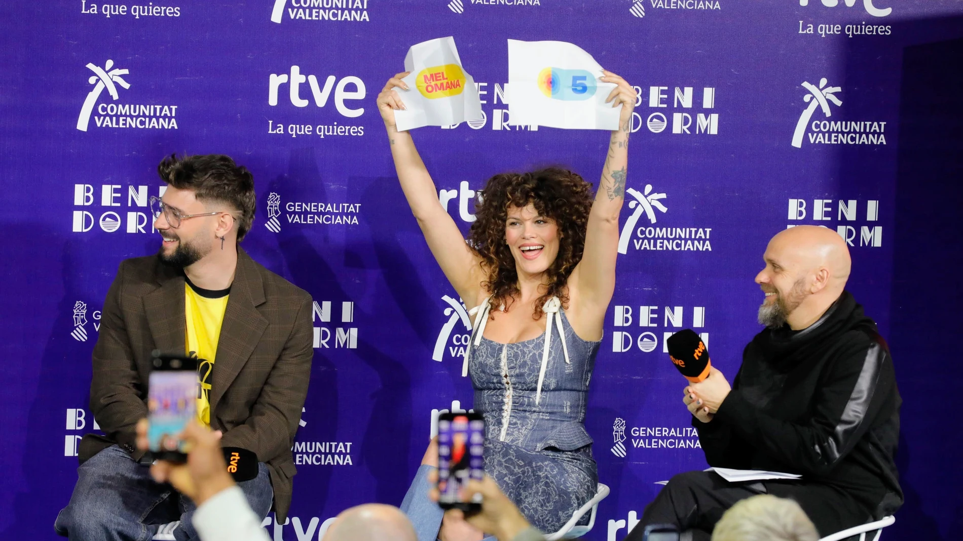 Los participantes del Benidorm Fest 2025 durante una rueda de prensa con los finalistas del Benidorm Fest 2025 Los participantes del Benidorm Fest 2025 durante una rueda de prensa con los finalistas del Benidorm Fest 2025
