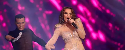 Melody canta 'Esa diva' en la final del Benidorm Fest 2025 Melody canta 'Esa diva' en la final del Benidorm Fest 2025