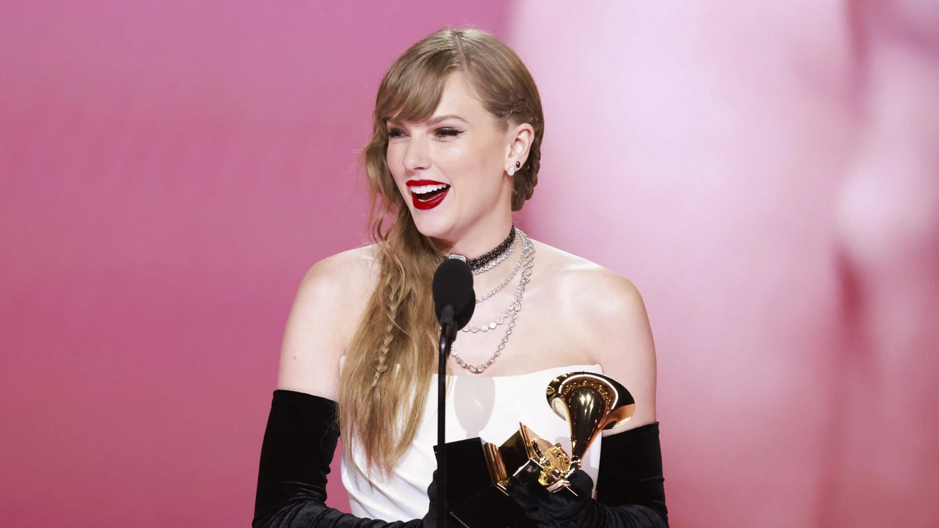 Taylor Swift en los Premios Grammy 2024 Taylor Swift en los Premios Grammy 2024