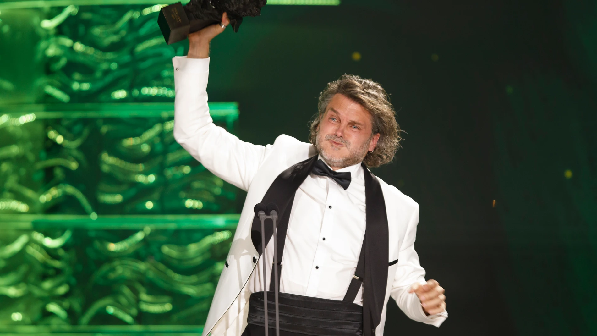Salva Reina, con el Goya a Mejor actor de reparto por 'El 47'. Salva Reina, con el Goya a Mejor actor de reparto por 'El 47'.