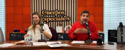 Eva Soriano y Nacho García en 'Cuerpos especiales'.