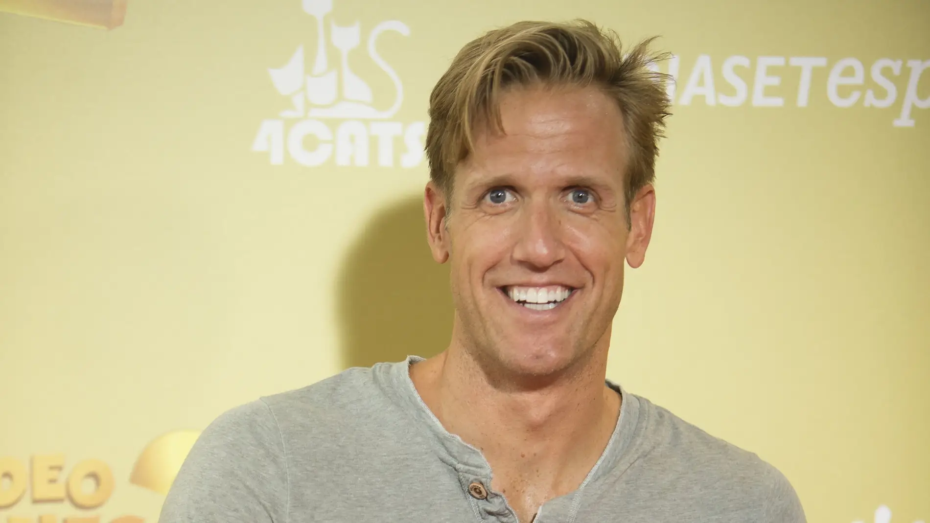 El presentador Óscar Martínez El presentador Óscar Martínez