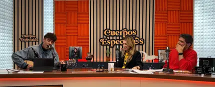 Diego Arroyo canta a los egocéntricos en Cuerpos especiales Diego Arroyo canta a los egocéntricos en Cuerpos especiales