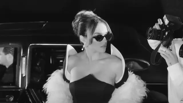 Melody en el evideoclip de 'Esa Diva'