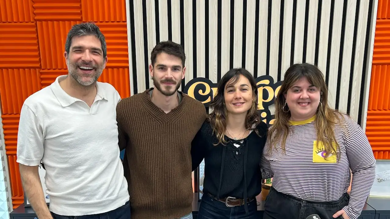 Nadia de Santiago y Álvaro Mel en Cuerpos especiales Nadia de Santiago y Álvaro Mel en Cuerpos especiales