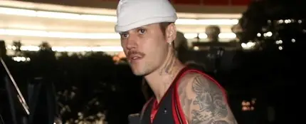 Justin Bieber durante una noche con sus amigos en Los Ángeles, el 19 de febrero de 2025 Justin Bieber durante una noche con sus amigos en Los Ángeles, el 19 de febrero de 2025