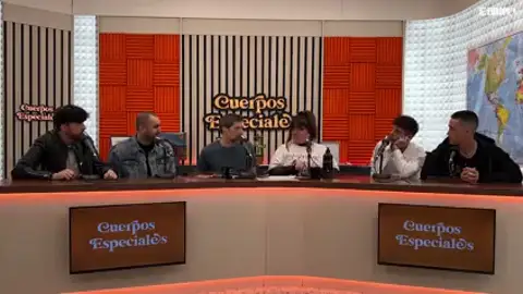 Veintiuno cierra el círculo colaborando con Iván Ferreiro en 'Lalaland' Veintiuno cierra el círculo colaborando con Iván Ferreiro en 'Lalaland'